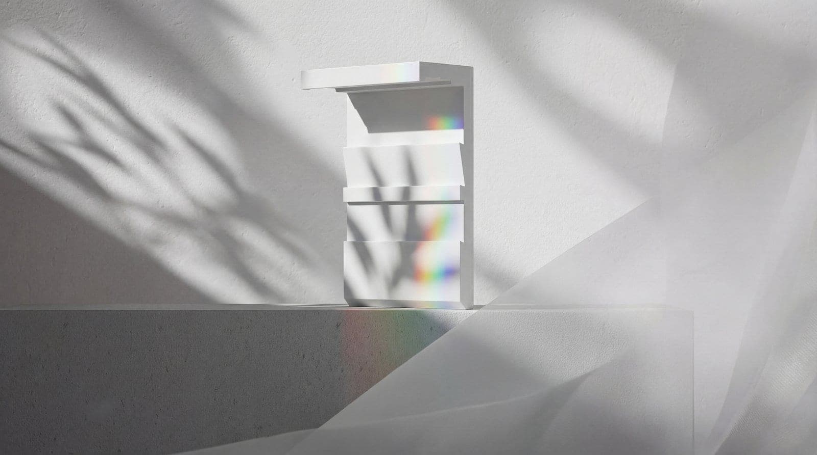 Prism refraction over Ledge